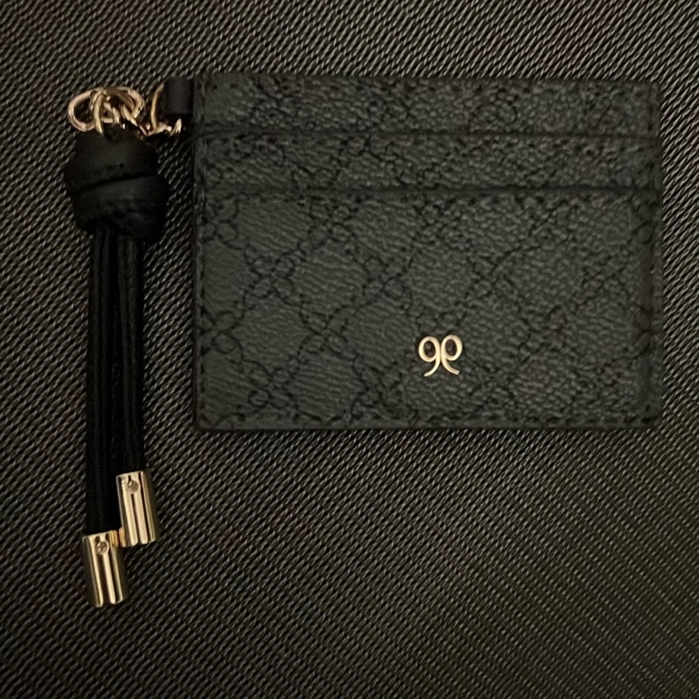 Host Pick!!! Nine West mini Black cardholder